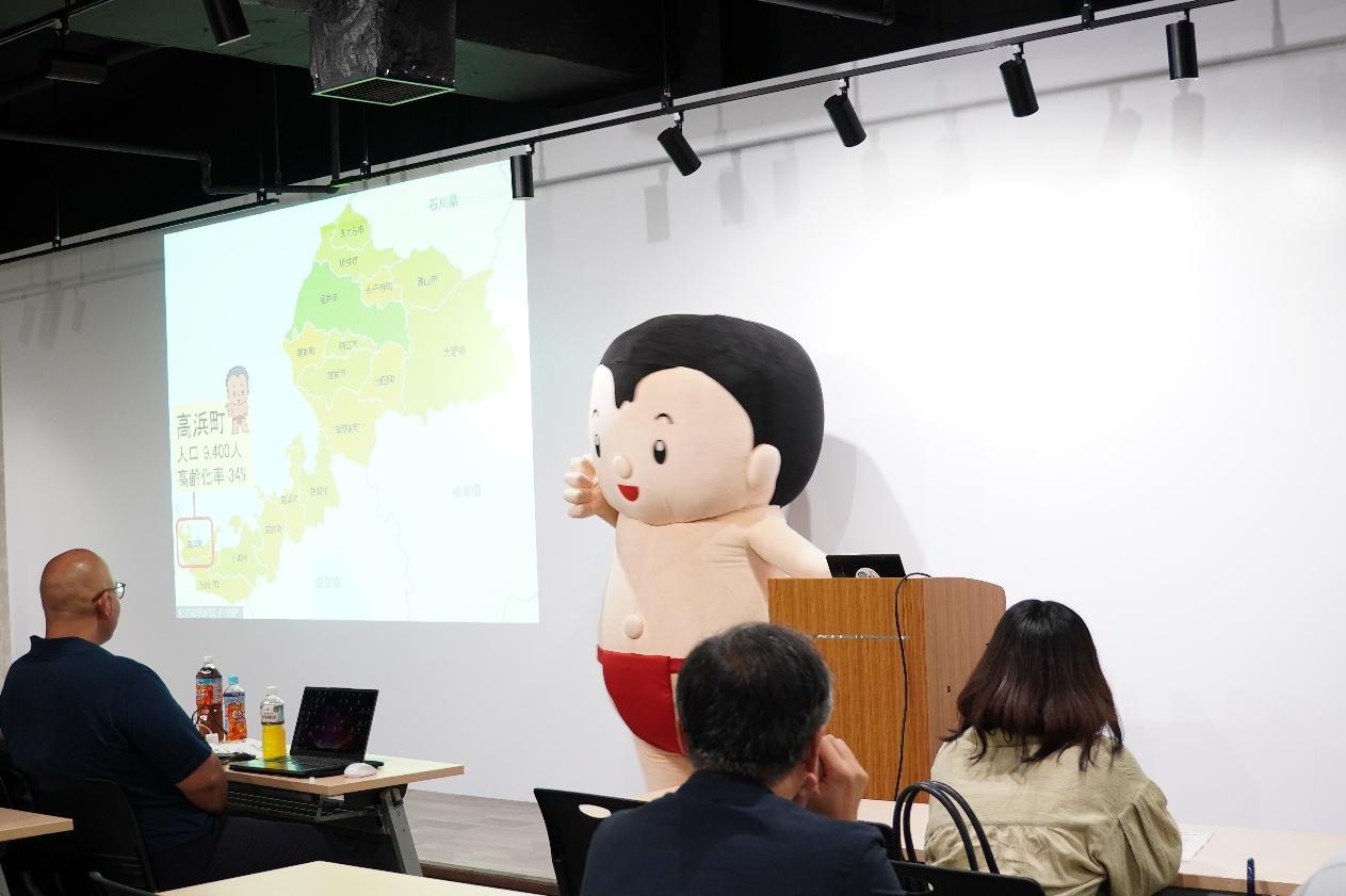 高浜町マスコットキャラクター「赤ふん坊や」